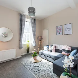 Downtown And 1 Bed In Apartamento