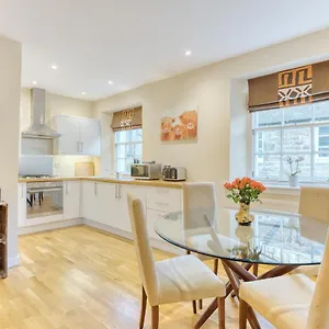 The Gloucester Lane Apartamento