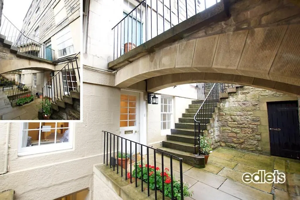 Edlets Main Door New Town Apartment Edinburgh 0*,  United Kingdom